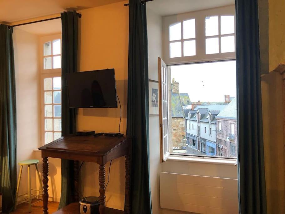 Appartement Pour 2 Personnes A 50 Metres Du Port Paimpol Luaran gambar