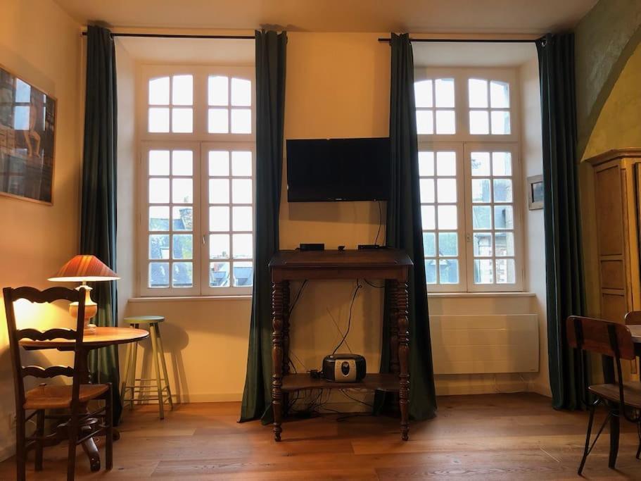 Appartement Pour 2 Personnes A 50 Metres Du Port Paimpol Luaran gambar